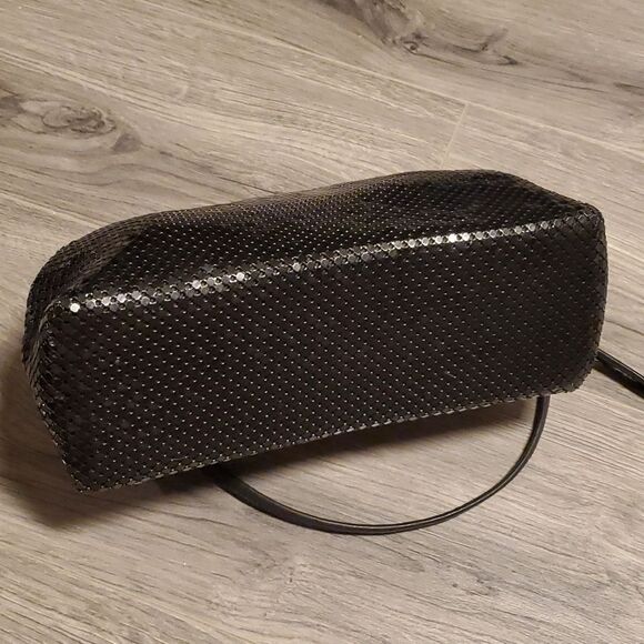 EUC Vintage Black Mesh Metal Large Clutch Crossbody Bag - Picture 6 of 10